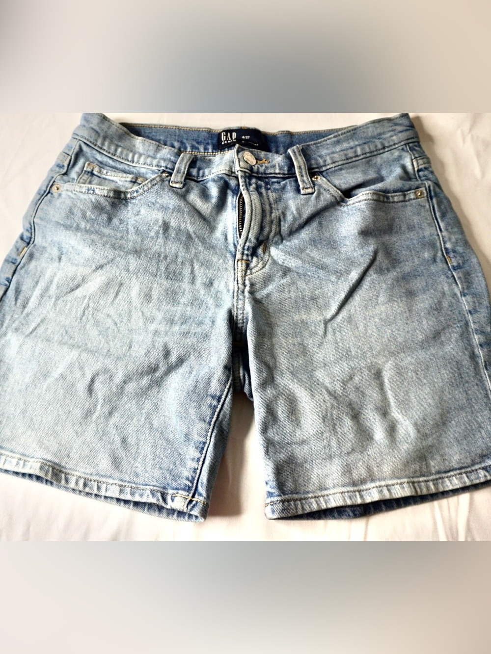 GAP Light Wash Blue Denim Men's Shorts
